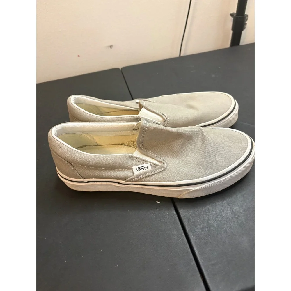Vans Classic Slip-On Light Grey Canvas Skate Shoes Men 6 Women 7.5 508731 - Picture 1 of 6